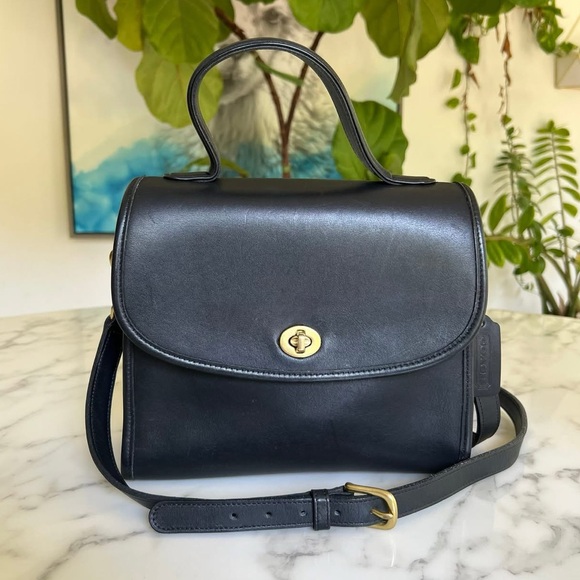 希少✨ OLD COACH 90s Sholder Bag USA 9977 希少✨ OLD COACH 90s Sholder Bag USA 9977 Coach 1990s Bags